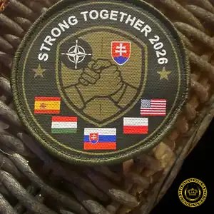Strong Together 2026 – výšivka OZDOBA
